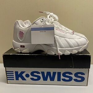 K-Swiss Women's sneaker size 9
